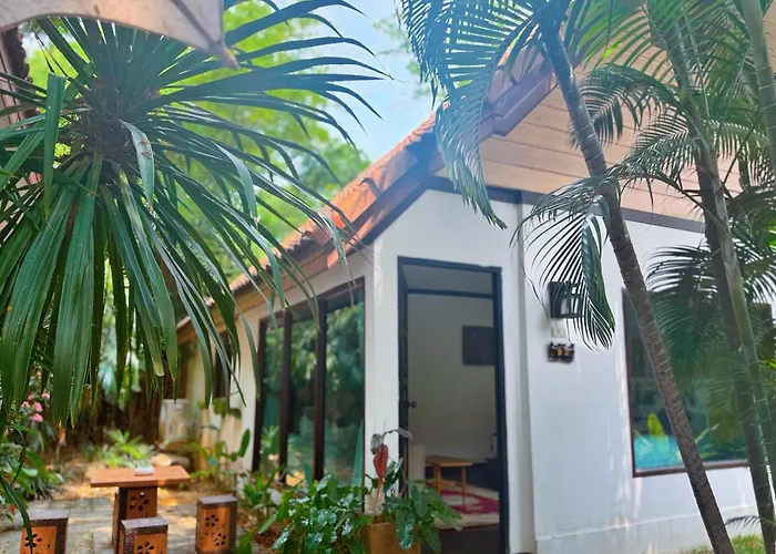 E-Outfitting Boutique Chiang Mai