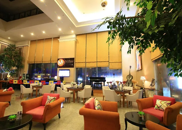 Jacuzzi hotel: Duangtawan Hotel Chiang Mai