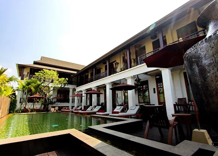 Balcony Village